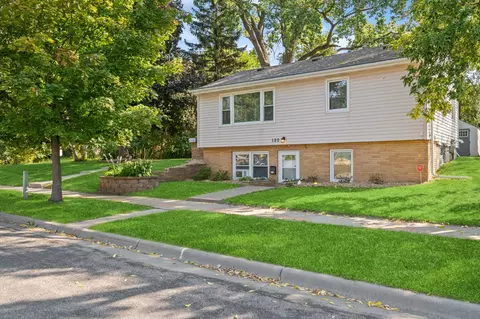 118 120 Morton St W, Saint Paul, MN 55107