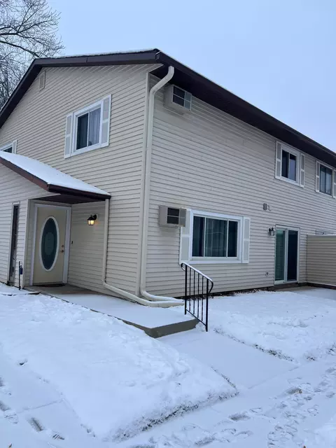 2026 31st Pl NW #4, Rochester, MN 55901