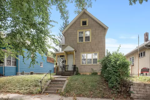 718 Van Buren Ave, Saint Paul, MN 55104