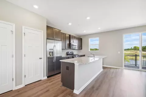 13579 Pine Dr, Rogers, MN 55374 photo 9