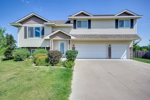 17736 311th Ct, Shafer, MN 55074