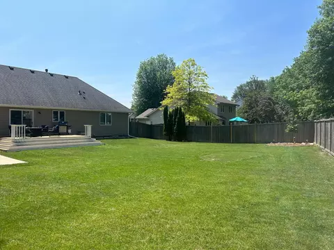 1409 Horseshoe Cir, Eagan, MN 55122 photo 7