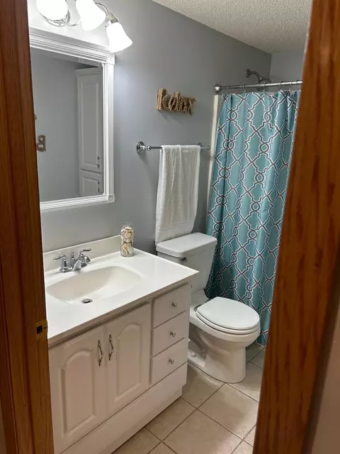 1409 Horseshoe Cir, Eagan, MN 55122 photo 11