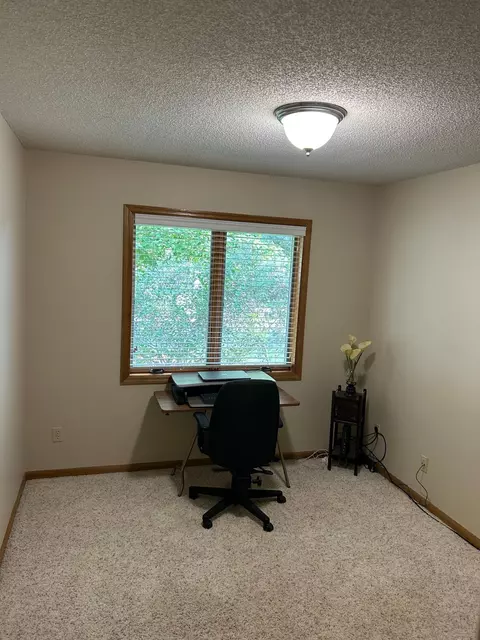 1409 Horseshoe Cir, Eagan, MN 55122 photo 20