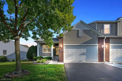4888 Bolger Trl #10201, Inver Grove Heights, MN 55076