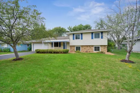 16545 Fishing Ave W, Rosemount, MN 55068