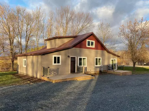 22207 Hines Rd NE, Hines, MN 56647