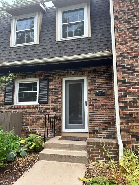 503 Laurel Ave #503, Hudson, WI 54016