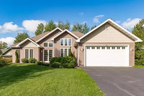211 S 2nd Ave, Proctor, MN 55810 photo 2