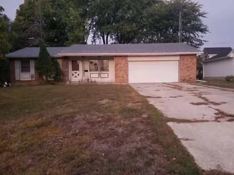 542 Bluff Ave, Saint Charles, MN 55972