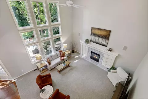1508 Pinetree Trl, Eagan, MN 55122 photo 4