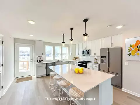 2535 Paddock Path, Shakopee, MN 55379