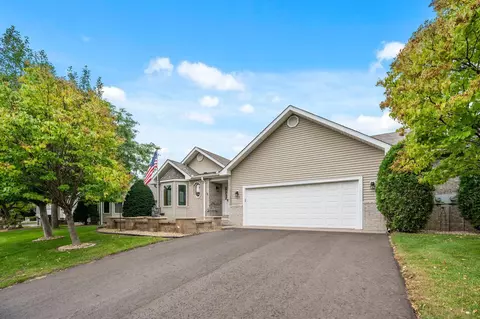 13626 Pierce St NE, Ham Lake, MN 55304