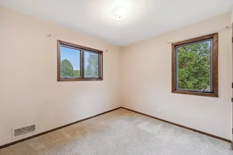 1487 Cope Ave E, Maplewood, MN 55109 photo 11