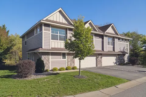 3220 Red Oak Trl, Medina, MN 55340