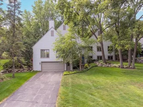 1670 Bollum Ln, Long Lake, MN 55356
