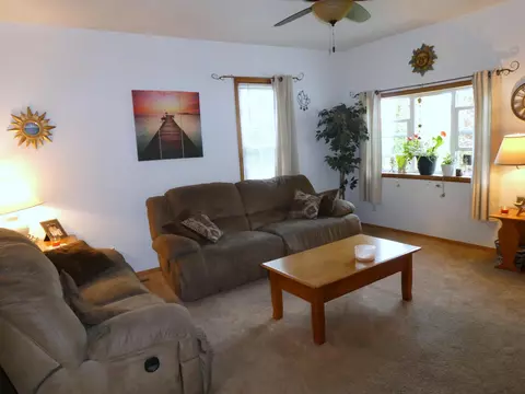 1720 Langley St, Windom, MN 56101 photo 5
