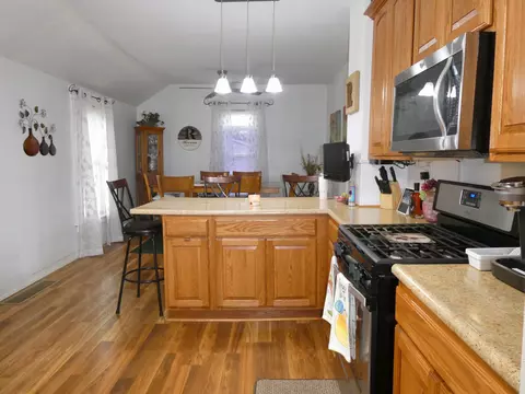 1720 Langley St, Windom, MN 56101 photo 9