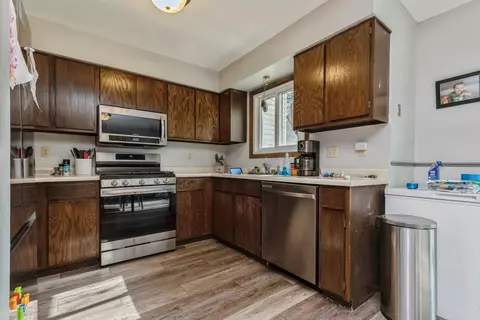 924 Monterey Dr, Shoreview, MN 55126