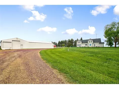 671 200th Ave, Fairmont, MN 56031
