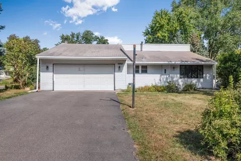 1668 3rd St SW, New Brighton, MN 55112