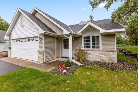209 Buffalo Hills Ln W, Brainerd, MN 56401