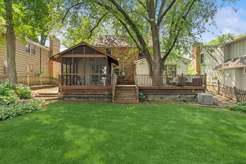 4825 Maple Rd, Edina, MN 55424 photo 4