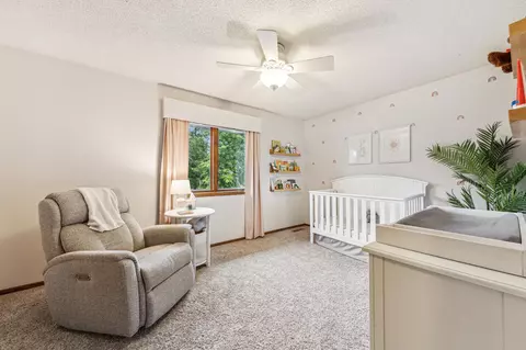 4377 Nestling Cir, Eagan, MN 55122 photo 17