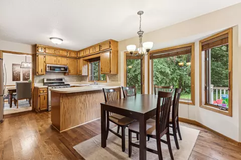 4377 Nestling Cir, Eagan, MN 55122 photo 6