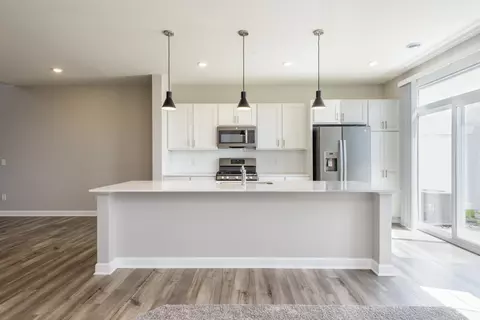1608 144th St E, Rosemount, MN 55068 photo 3