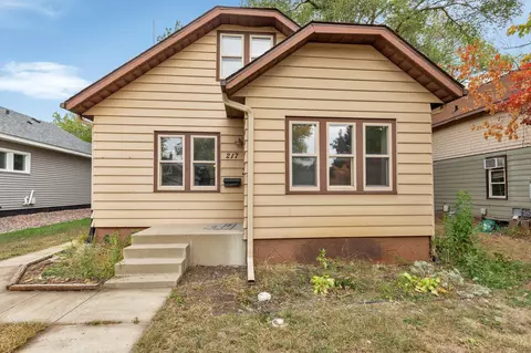 217 25th Ave N, Saint Cloud, MN 56303