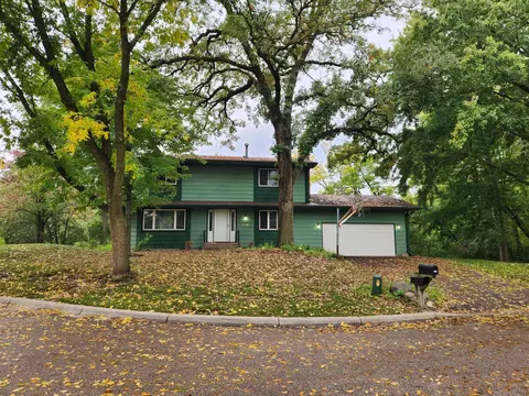 4208 Powderhorn Cir, Minnetonka, MN 55345