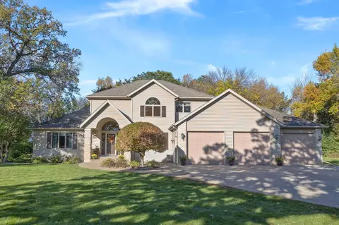 19629 Skyview Cir, Hutchinson, MN 55350