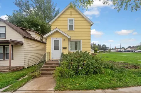 412 Clough Ave, Superior, WI 54880