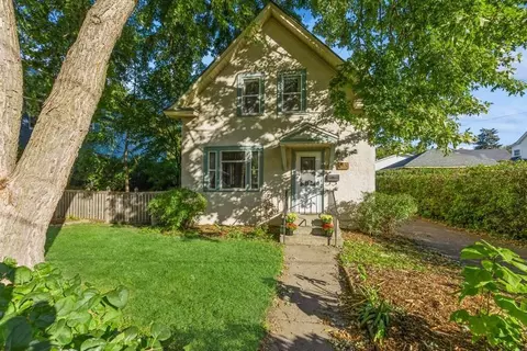 315 14th Ave NE, Minneapolis, MN 55413