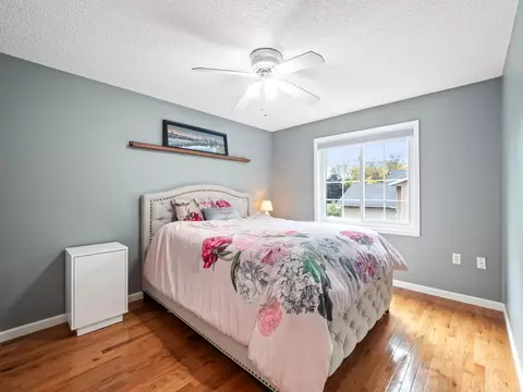 3889 Princeton Trl, Eagan, MN 55123 photo 12