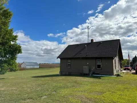 93696 430th Ave, Windom, MN 56101 photo 3