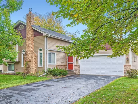 14617 Fieldcrest Ln, Burnsville, MN 55306