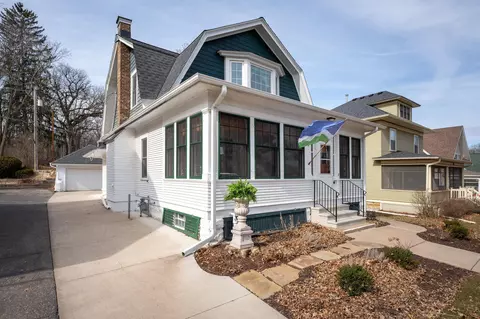 Exterior - 820 Central Ave, Red Wing, MN 55066 photo 3 of 19