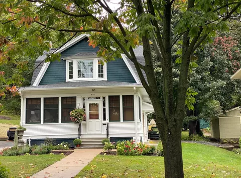 Exterior - 820 Central Ave, Red Wing, MN 55066 photo 12 of 19