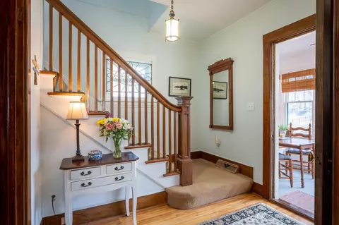 Entry Way - 820 Central Ave, Red Wing, MN 55066 photo 2 of 4