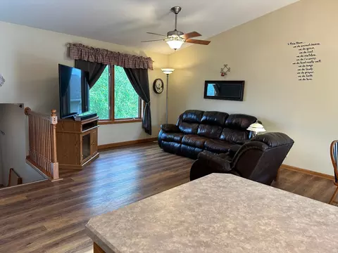 105 6th Ave NE, Elgin, MN 55932 photo 19