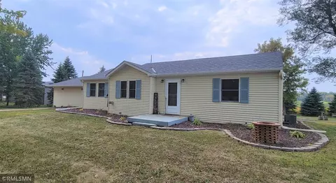 16520 Market Ave, Carver, MN 55315