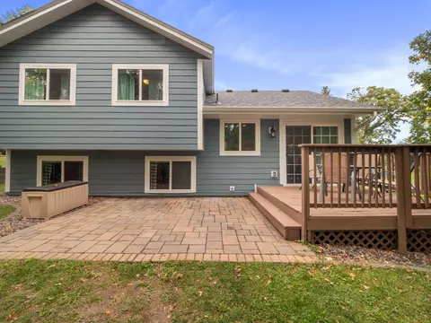 1930 Covington Ln, Eagan, MN 55122 photo 17