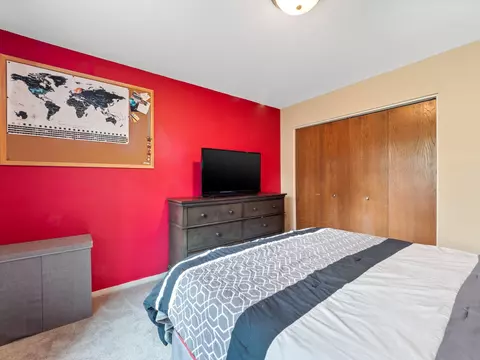 1930 Covington Ln, Eagan, MN 55122 photo 9