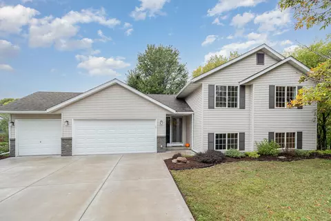 4886 190th St W, Farmington, MN 55024