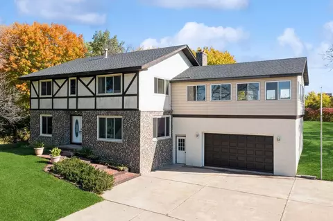 3430 E Medicine Lake Blvd, Plymouth, MN 55441