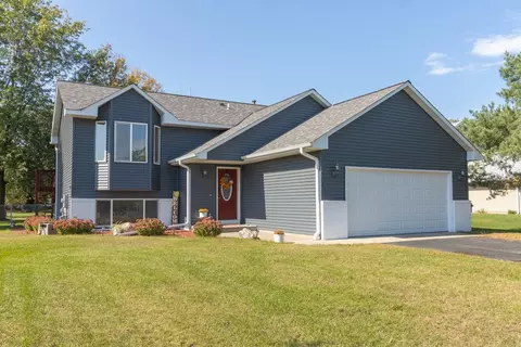 4010 Saint Andrews Ln, Big Lake, MN 55309