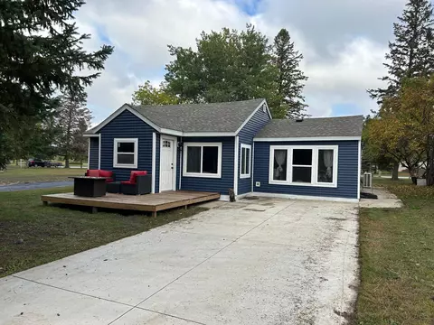 1012 Fir Ave NW, Wadena, MN 56482