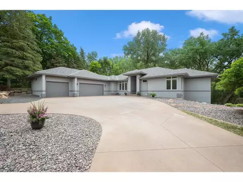 4130 Trillium Ln E, Minnetrista, MN 55364